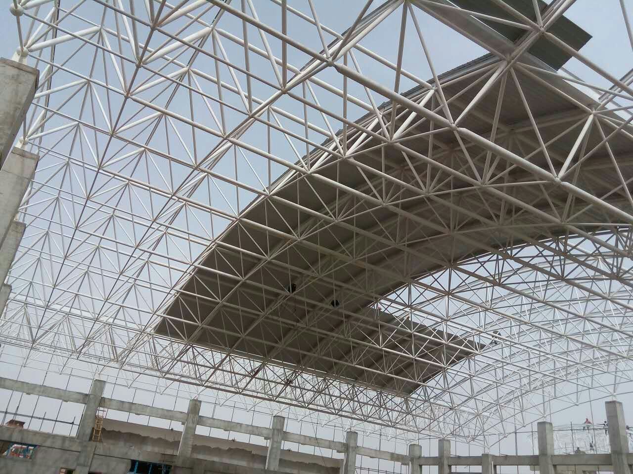 樟树青岛一汽网架